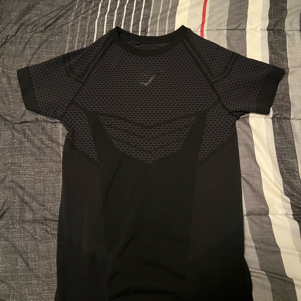 RARE Gymshark size small onyx 2.0